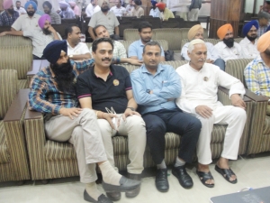 Doctors meeting organised at Noor Mahal Hotel , Sirhind