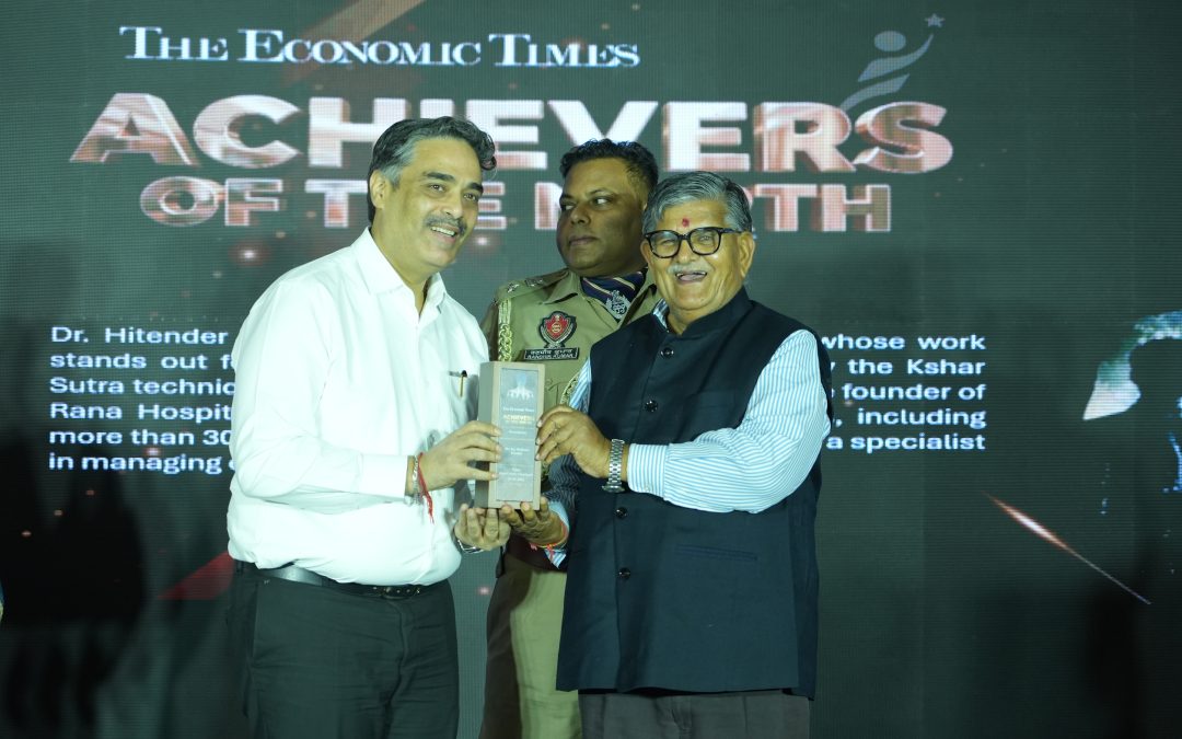 Dr. Hitender Suri Honoured by The Economic Times at Achievers of the North 2026